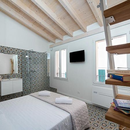 Insapria, Caressa de mä Bordighera Exterior foto